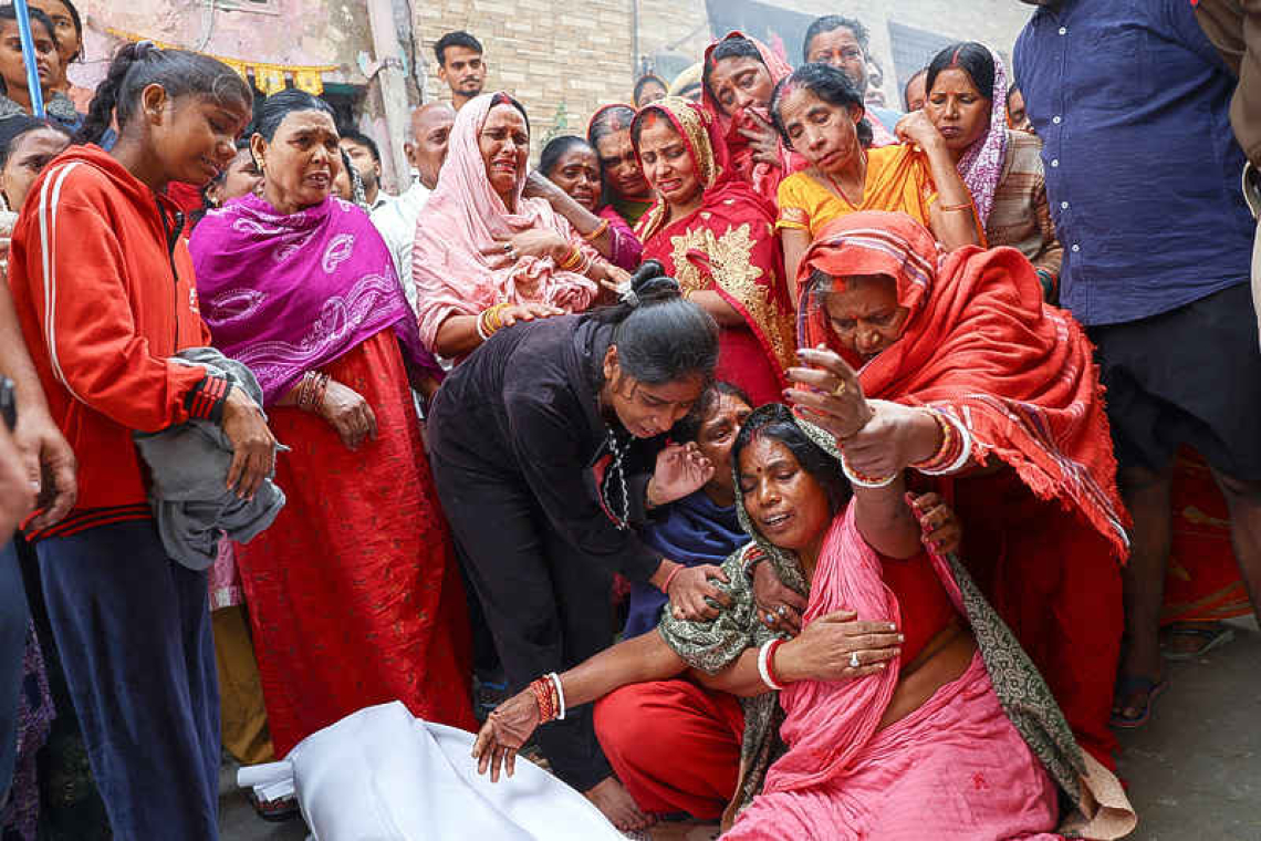 Modi vows not to spare those behind Delhi car blast